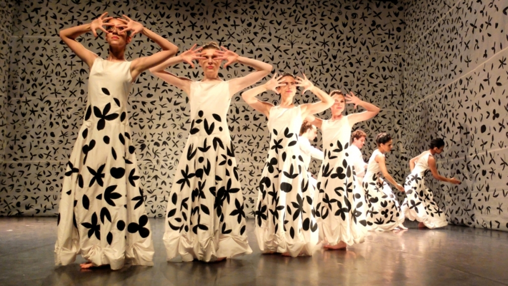 “Eu estive aqui”, espetáculo da Porto Alegre Cia de Dança, estreou em Wuppertal, cidade da mítica coreógrafa alemã Pina Bausch - FOTO: Gabriela Paludo Sulczinski