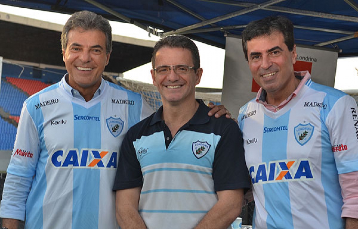 Governador Beto Richa, Secretário Municipal de Esporte, Fernando Madureira e o prefeito Marcelo Belinati